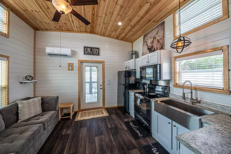 Tiny Home FF 227