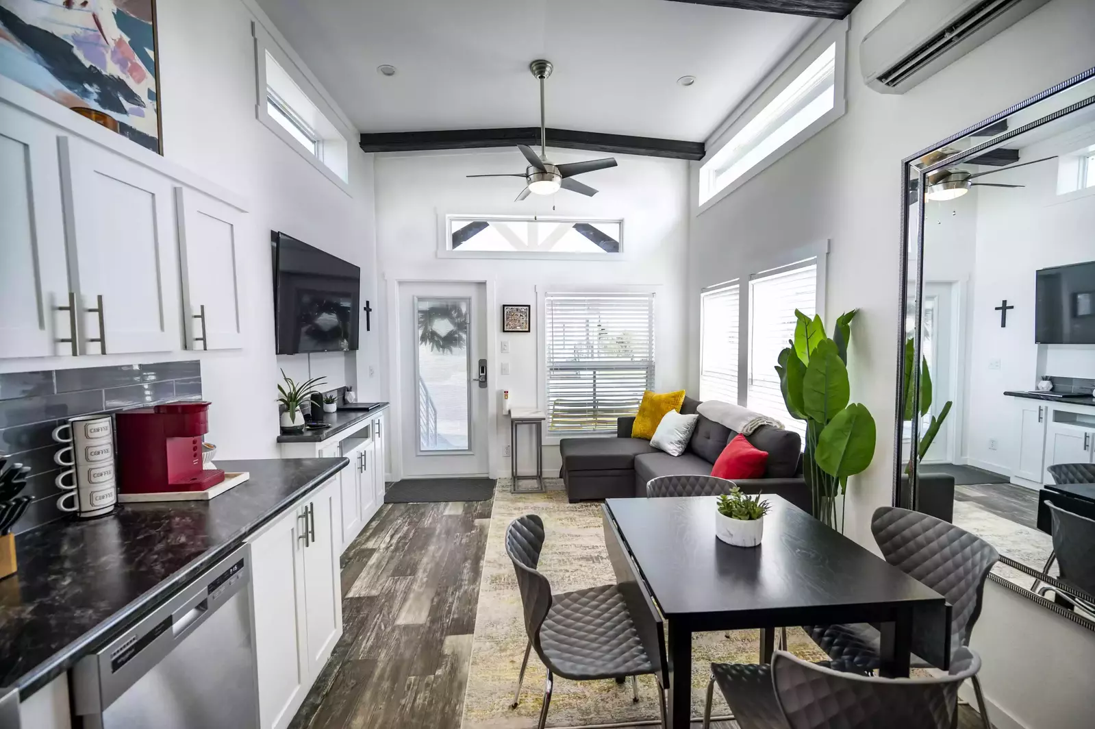 Tiny Home FF 056