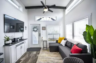 Tiny Home FF 056