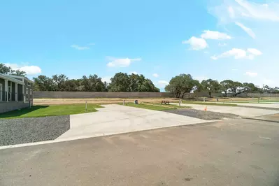 Deluxe Site FF 065