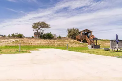 Deluxe Site FF 149