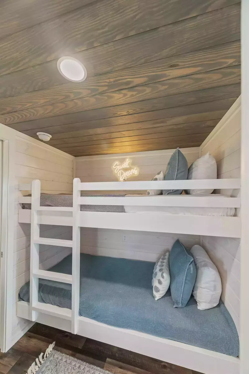 Tiny Home FF 172