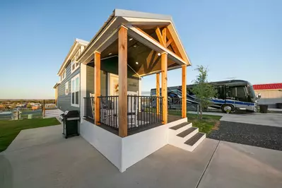 Tiny Home FF 183