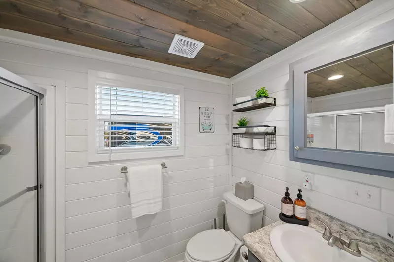Tiny Home FF 183