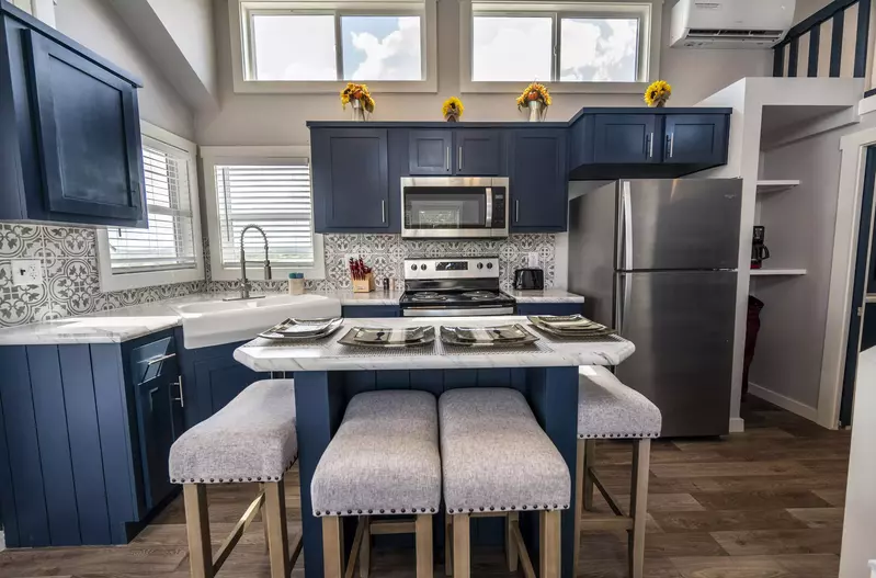 Tiny Home FF 195