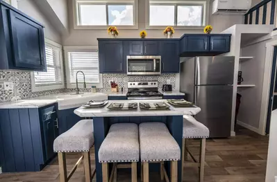 Tiny Home FF 195
