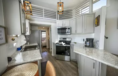 Tiny Home FF 200