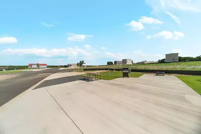 Deluxe Site FF 202