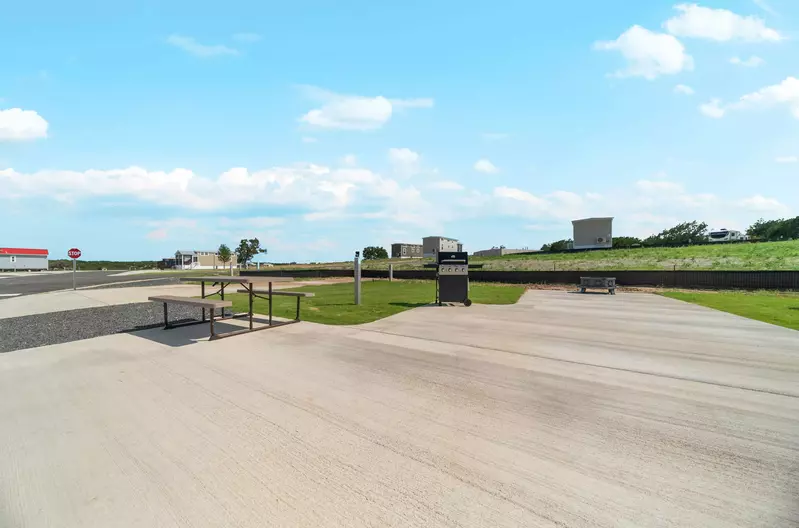 Deluxe Site FF 202