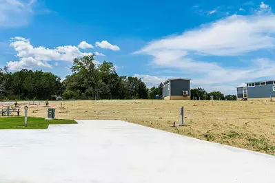 Deluxe Site FF 215