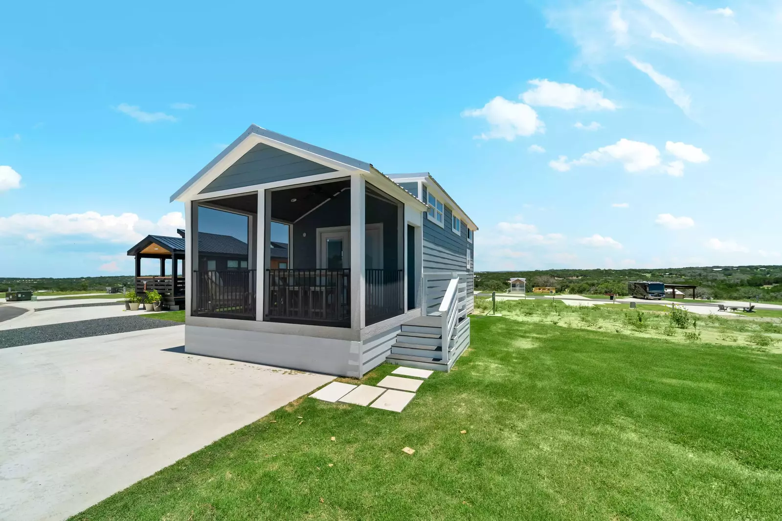 Tiny Home FF 218