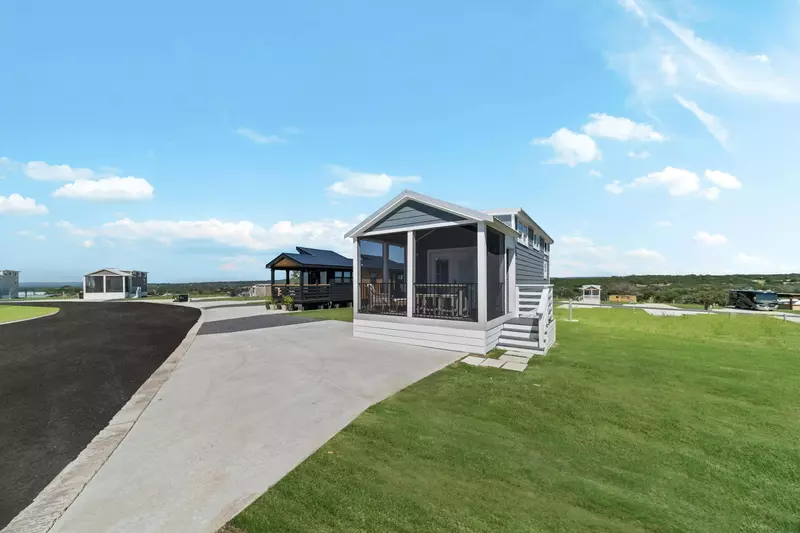 Tiny Home FF 218