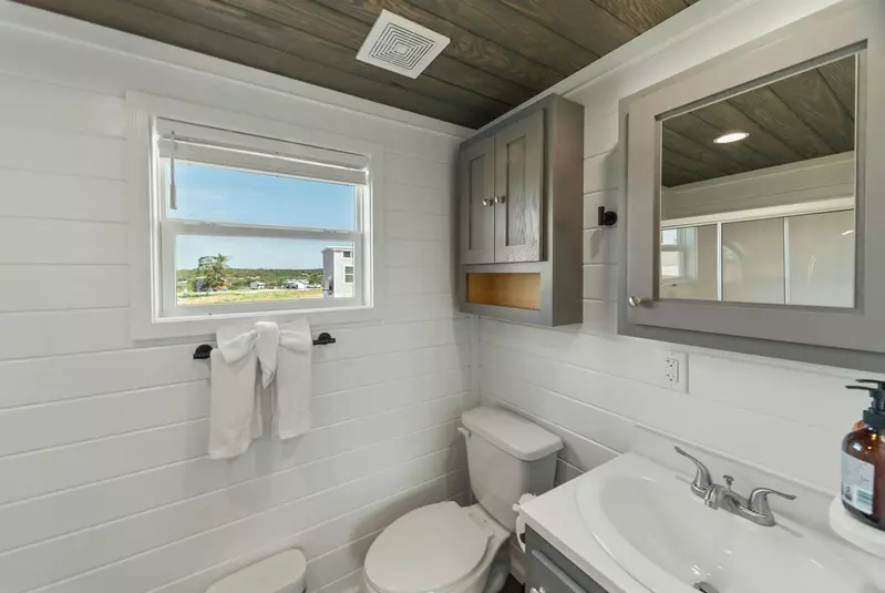 Tiny Home FF 224