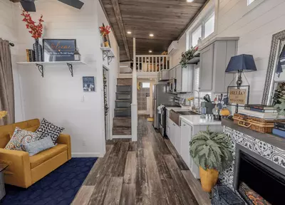 Tiny Home FF 153