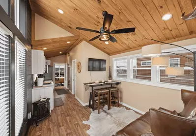Tiny Home FF 050