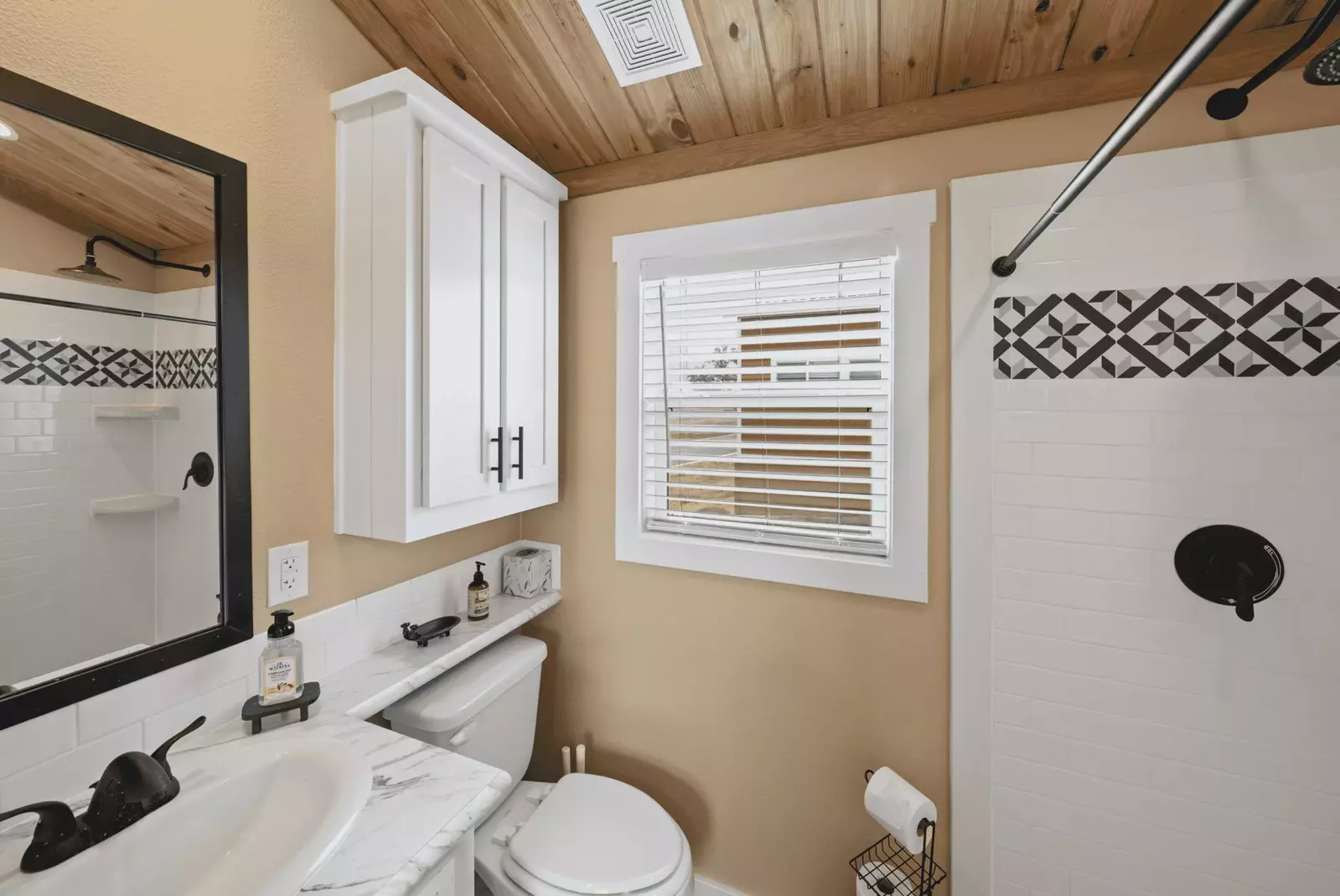 Tiny Home FF 050