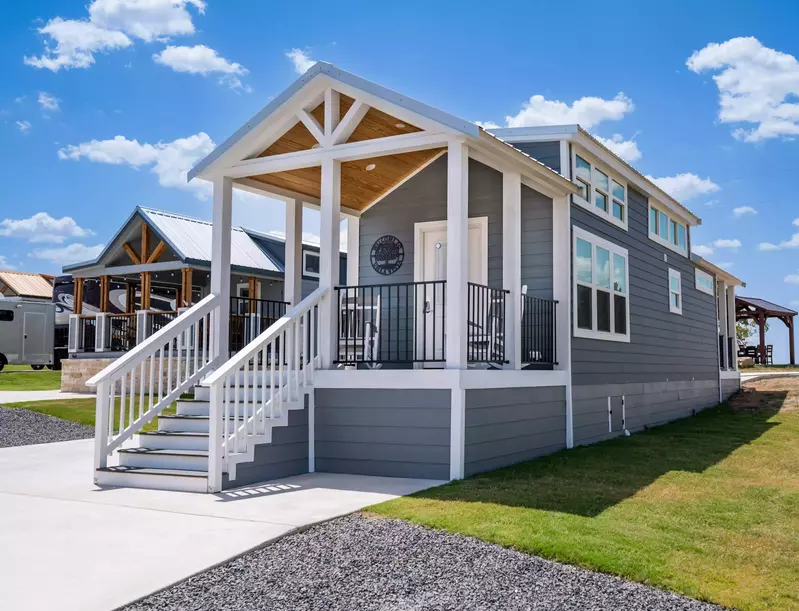 Tiny Home FF 076