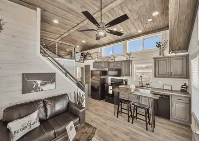 Tiny Home FF 154