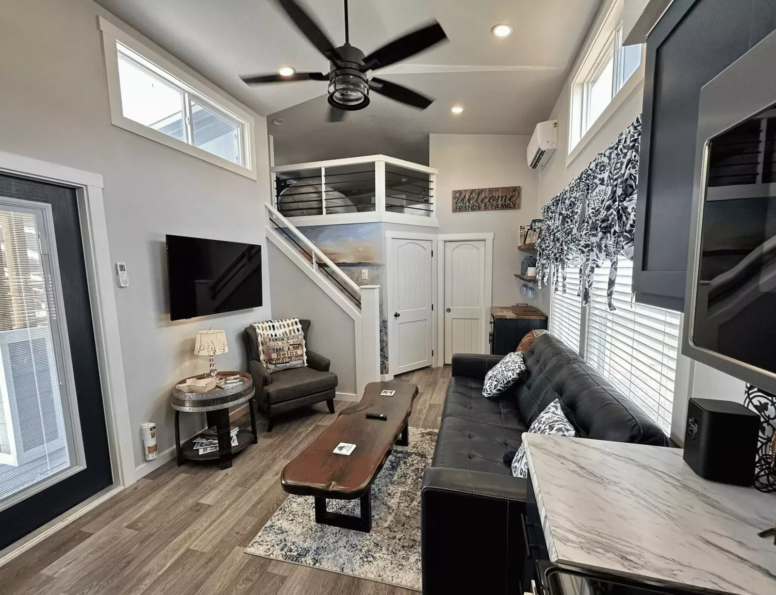 Tiny Home FF 077