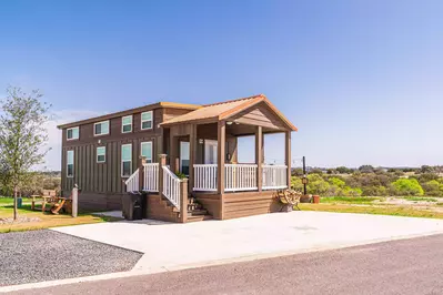 Tiny Home FF 105