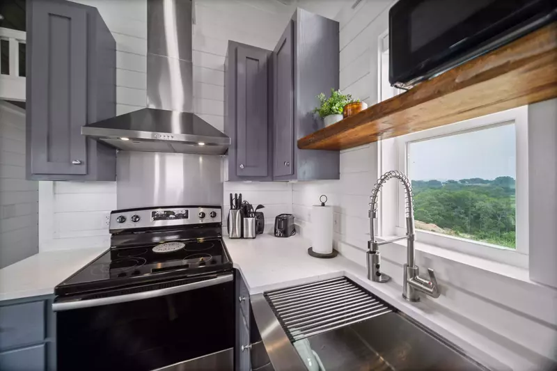 Tiny Home FF 105