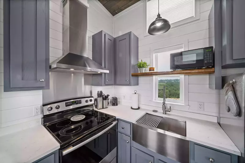 Tiny Home FF 105