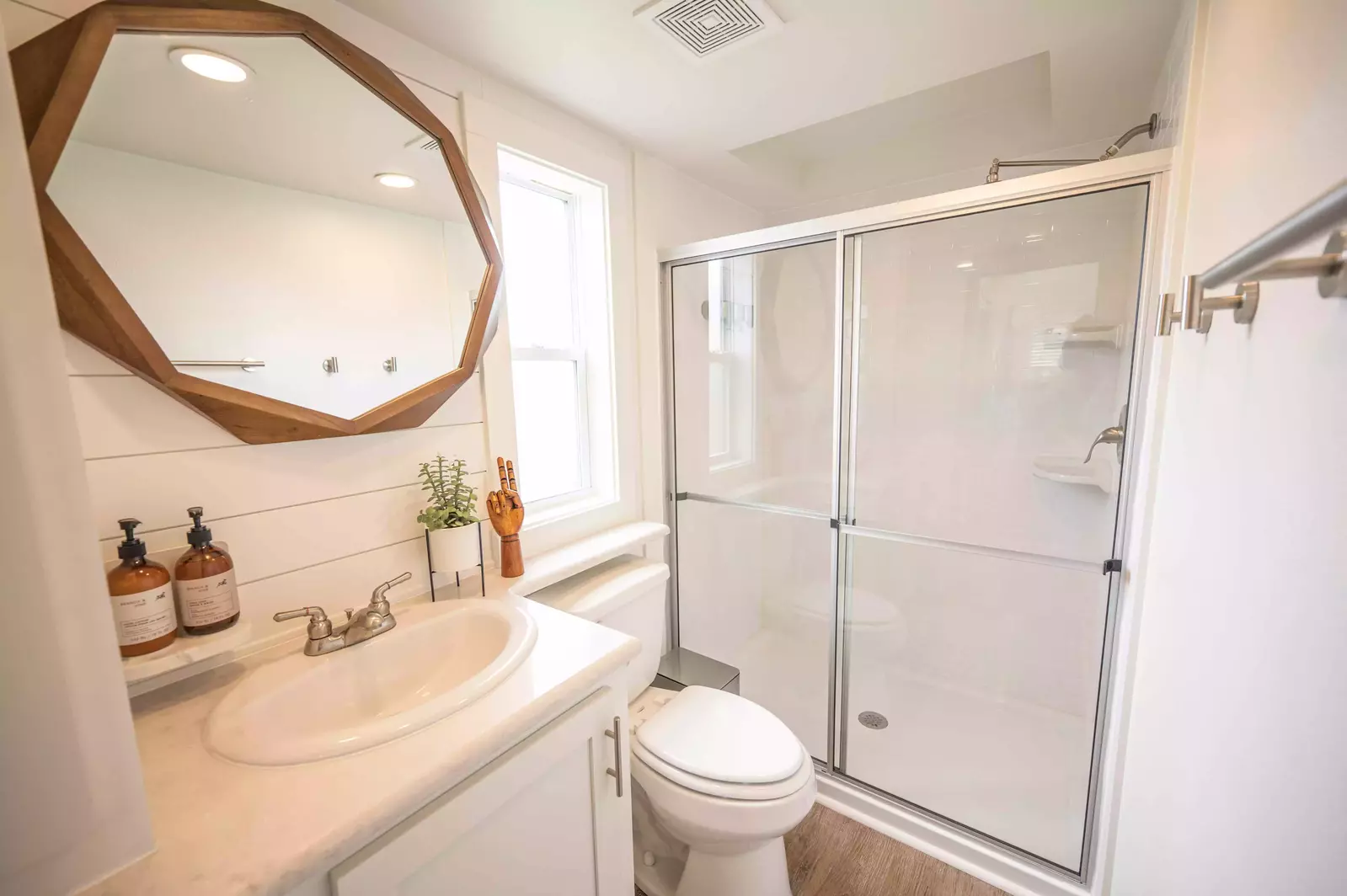 Tiny Home FF 192