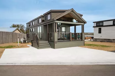 Tiny Home FF 193