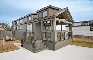 Tiny Home FF 193