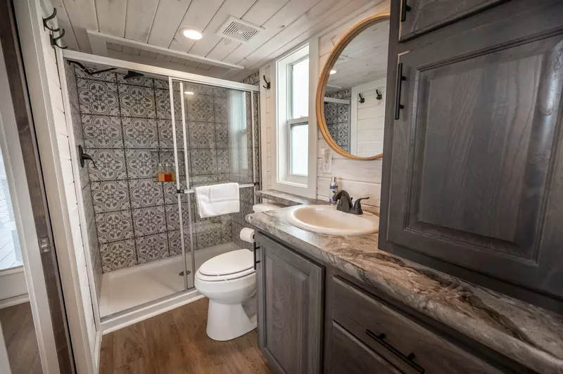 Tiny Home FF 193