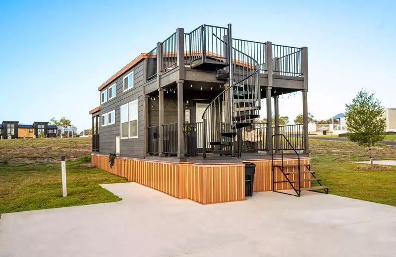 Tiny Home FF 205
