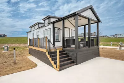 Tiny Home FF 144