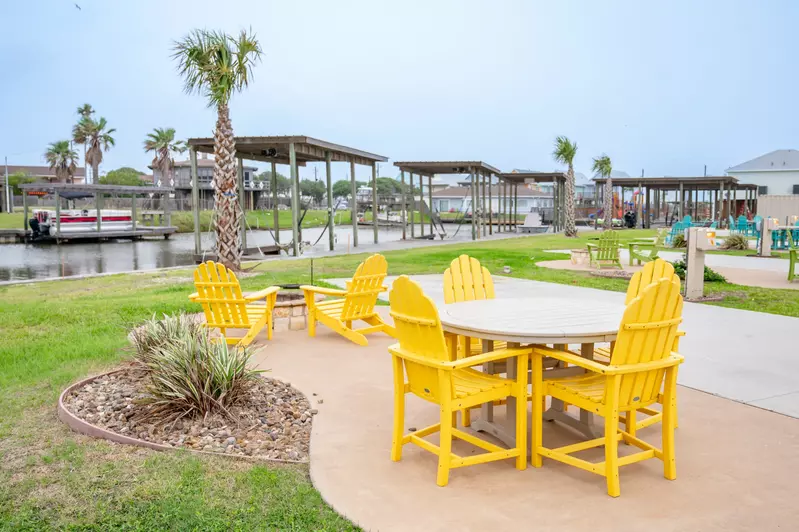 Executive Montego Cove - 4